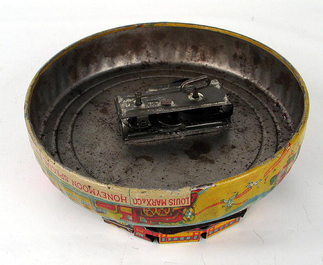 EARLY MARX HONEY-MOON EXPRESS WIND UP TOY RARE SMALLER