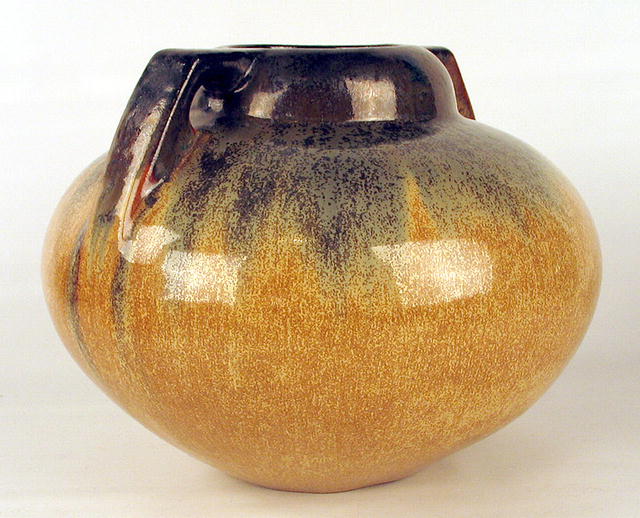 FULPER POTTERY ARTS CRAFTS 2 HANDLE CATS EYE GUNMETAL