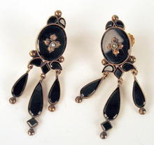 OUTSTANDING VICTORIAN 14K GOLD EARRINGS ONYX DANGLES