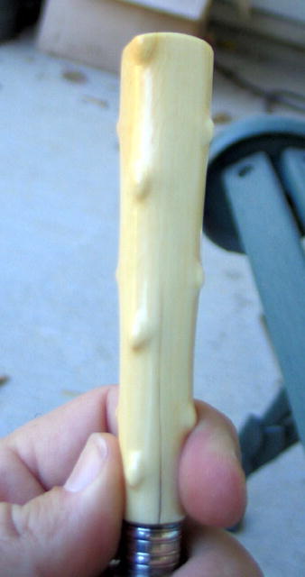 INTERESTING IVORY THORN HANDLED CHEESE BALLER NEAT SHAP