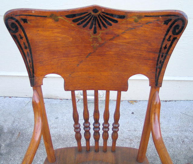 QUALITY VICTORIAN HIGH CHAIR STENCILS GILDING ORIGINAL
