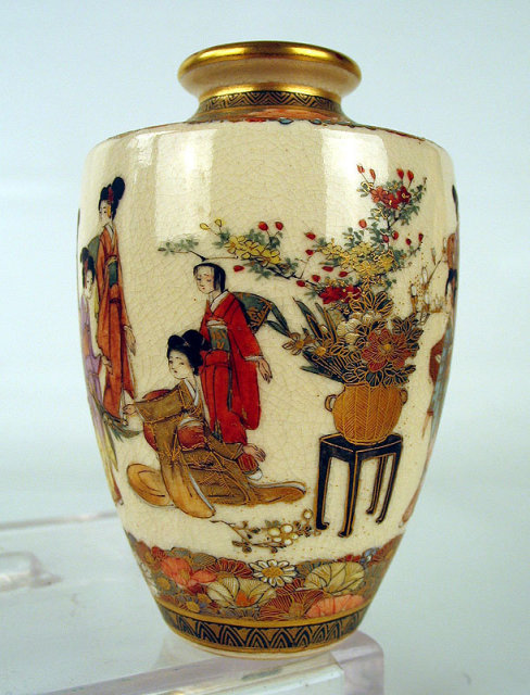 SIGNED KINKOZAN JAPANESE MEIJI SATSUMA VASE GEISHAS IKEBANA