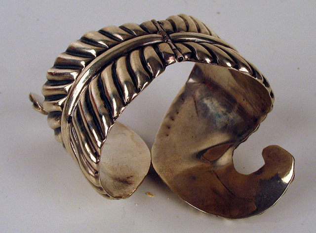 Signed Mexican Taxco Sterling Designer Cuff Bracelet Sterling Eagle mark 3