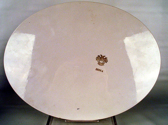 STRONG ART NOUVEAU METTLACH VILLEROY AND BOCH PLAQUE