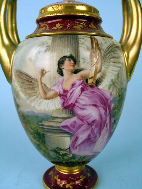 FINE ROYAL VIENNA VASE W LID ANGEL & CUPID CHERUB HANDPAINTED
