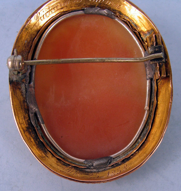 VICTORIAN 14K GOLD CAMEO DATED 1858
