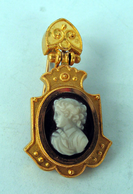 Fine Victorian 14K Hardstone cameo earrings Etruscan style settings
