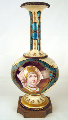 MUSEUM QUALITY IMPERIAL RUSSIAN ENAMEL ON PORCELAIN VASE ANTIQUE WOMAN WITH KOKOSHNIK