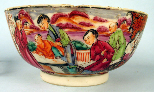 18TH c CHINESE FAMILLE ROSE EXPORT BOWL GREAT ENAMELS