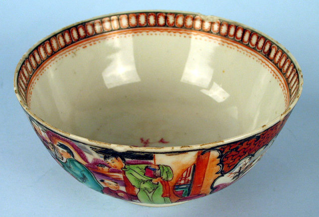 18TH c CHINESE FAMILLE ROSE EXPORT BOWL GREAT ENAMELS