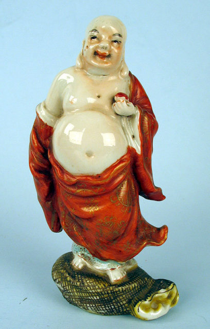 WELL MODELED JAPANESE EDO / MEIJI KUTANI HOTEI STANDING ON BAG WELL GILDED