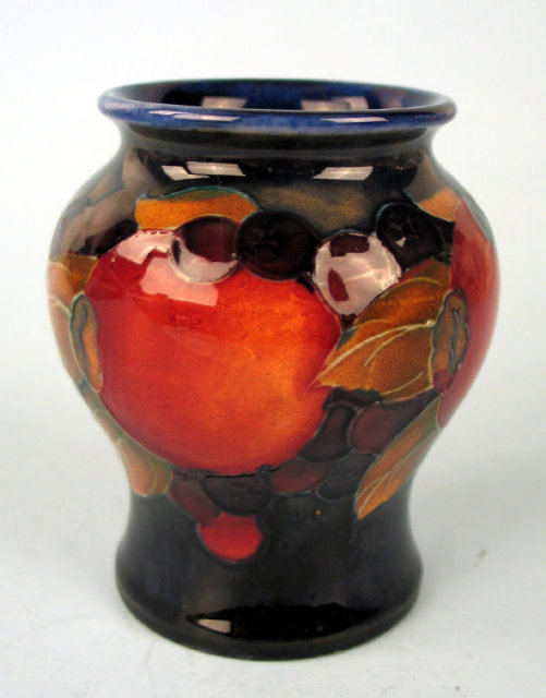 FINE MOORCROFT POMEGRANATE MINI 3 1/2'' VASE SIGNED COBALT