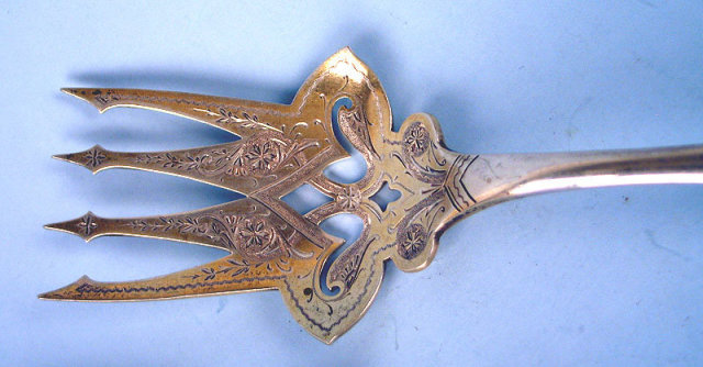 OUTSTANDING WHITING STERLING SILVER FISH SET VERY HEAVY VICTORIAN FANCY