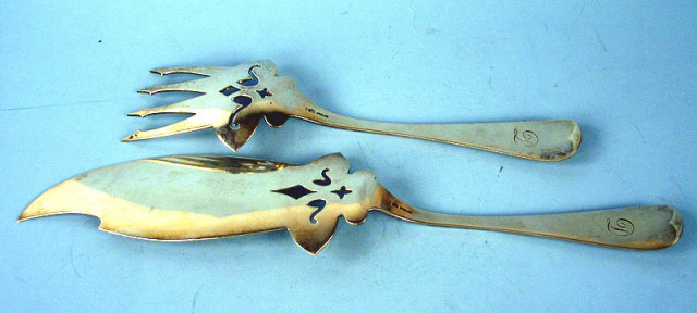 OUTSTANDING WHITING STERLING SILVER FISH SET VERY HEAVY VICTORIAN FANCY