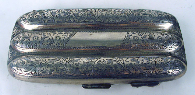 OUTSTANDING VICTORIAN CIGAR STERLING SILVER CASE HOLDS 3