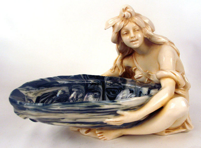 GREAT SEMI NUDE ROYAL DUX WOMAN WITH BOWL BOHEMIA