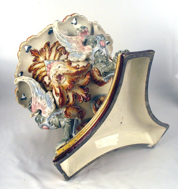 OUTSTANDING ANTIQUE GERMAN MAJOLICA COVERED URN / VASE GRIFFON HEADS