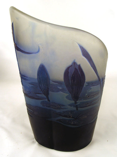 ORIGINAL ANTIQUE GALLE CAMEO GLASS VASE UNUSUAL FORM 3 COLOR