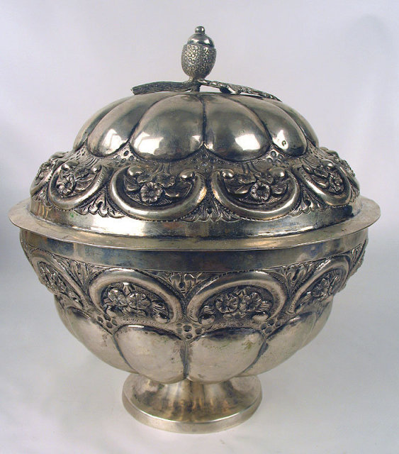 OUTSTANDING COLONIAL MEXICO SPANISH STERLING SILVER COVERED FOOTED BOWL MARKED
