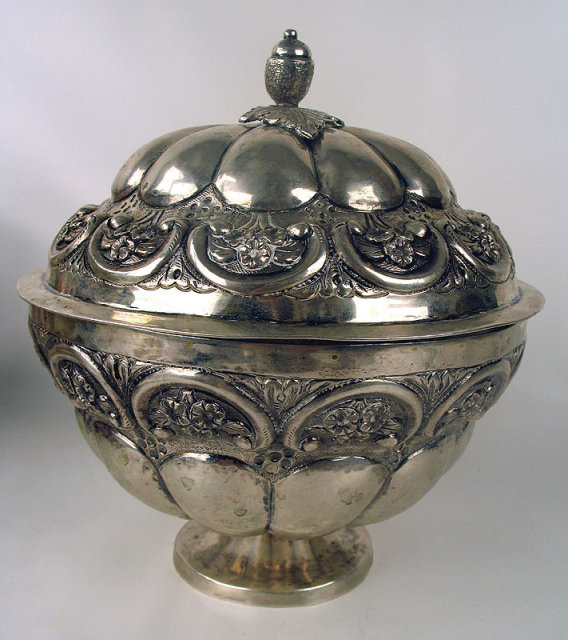 OUTSTANDING COLONIAL MEXICO SPANISH STERLING SILVER COVERED FOOTED BOWL MARKED