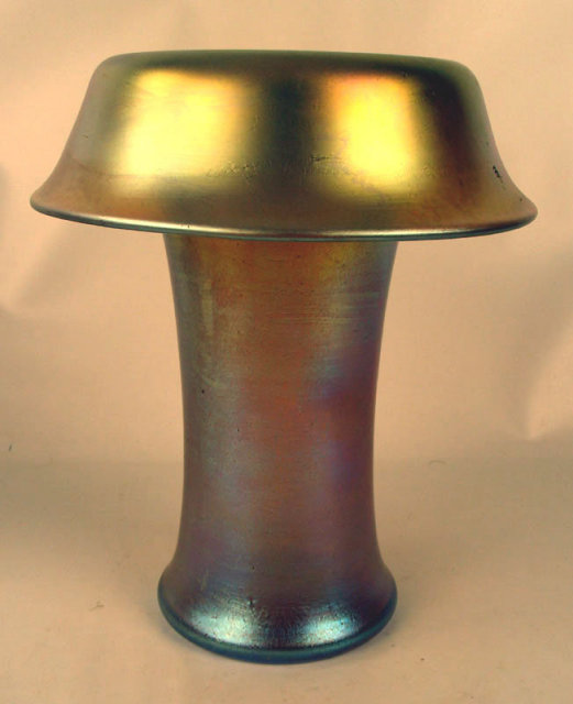 Fine Signed Loetz Rolled Top Gold Aurene Style CZECHOSLOVAKIA Vase