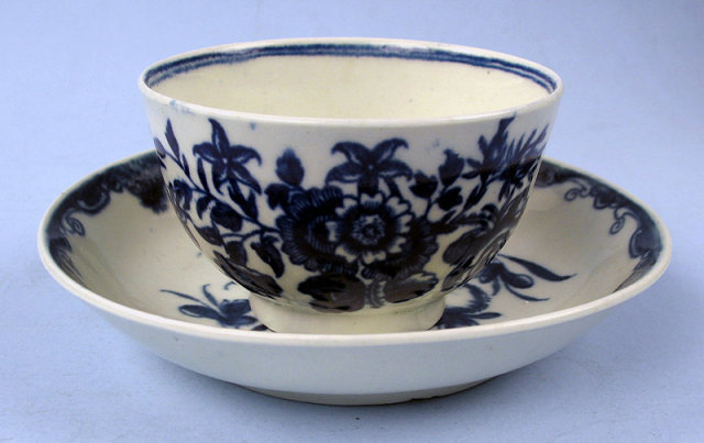 Dr Wall Period Worcester Tea Bowl Saucer Crescent Moon