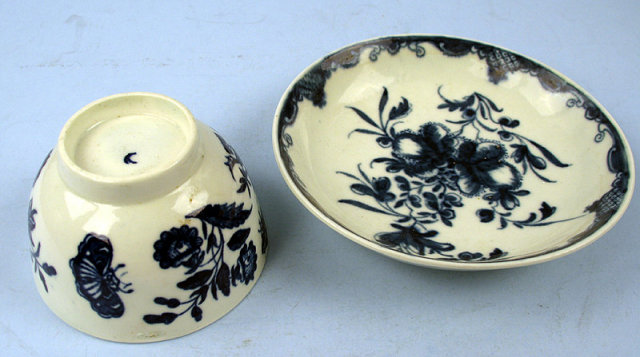 Dr Wall Period Worcester Tea Bowl Saucer Crescent Moon