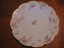 Haviland Limoges dinner plate, pink roses with gold