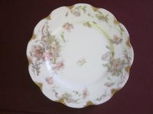 Haviland Limoges dinner plate Schleiger 226A variation