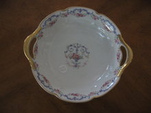 Haviland Limoges round handled dish, Garland pattrn