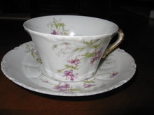 Haviland Limoges Teacup and saucer, Sch 148A violets