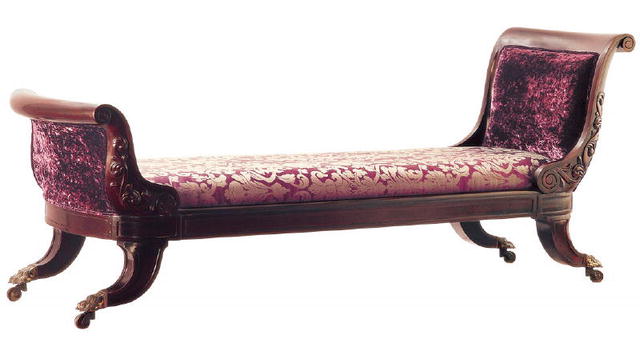 Antique English Colonial Mahogany Day Bed