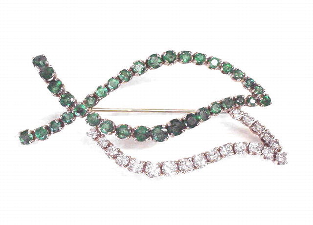Vintage 18K Gold Emerald & Diamond Leaf Brooch