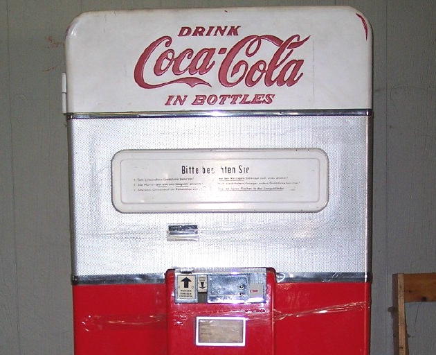 Vendo Coca-Cola GERMAN Vending Machine