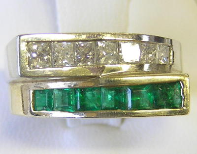 Vintage Emerald & Diamond 14K Gold Ring