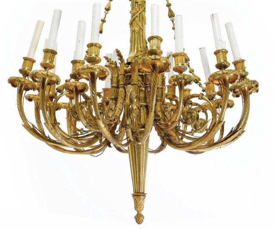 Louis XVI Style 18-Light Ormolu Bronze Chandelier After Pierre Gouthière