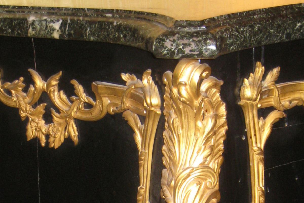 Antique French Louis XV Revival Commode Chest of Drawers