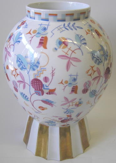 Bros Schoenau Huttensteinach Urn Vase