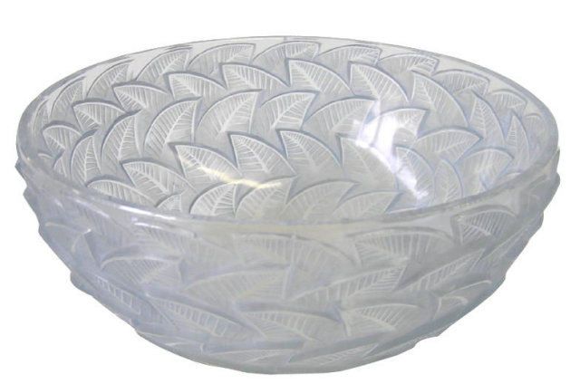 Lalique Centerpiece Bowl with Raised Leaf