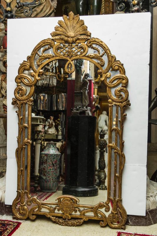 Antique French Louis XIV XV Style Carved Giltwood Overmantel Mirror