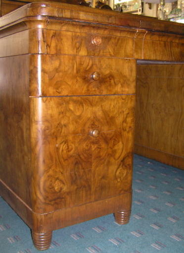 Art Deco Mid-Century Walnut Kneehole Desk