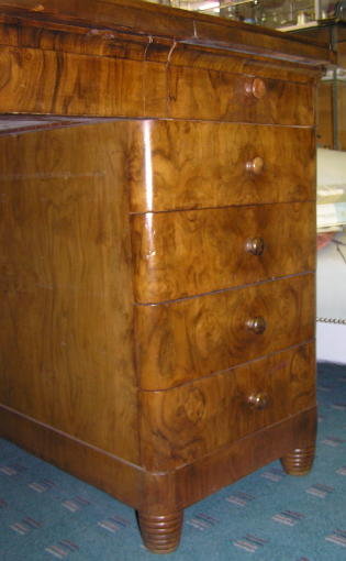 Art Deco Mid-Century Walnut Kneehole Desk