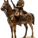 Beaux-Arts Bronze Sculpture of French Chasseur Cavalry Soldier on Horseback