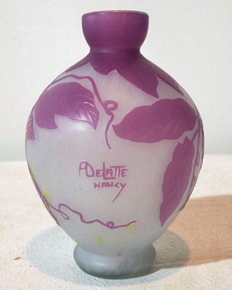 Andre Delatte Nancy French Violet Cameo Glass Vase