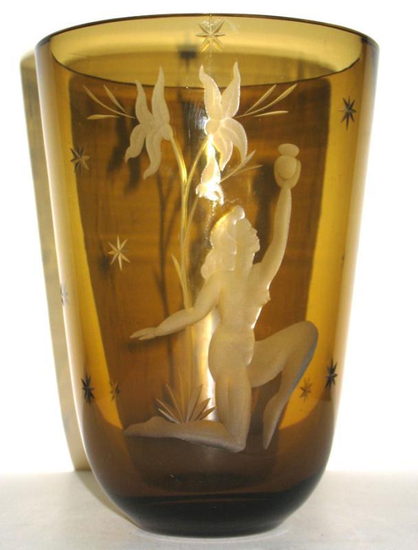Kumela Finnish Art Deco Amber Glass Vase