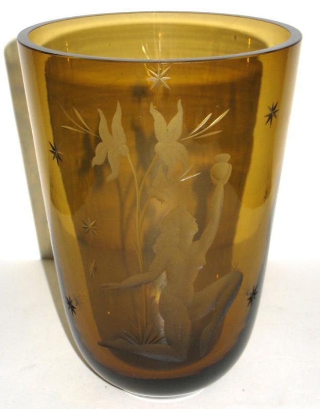 Kumela Finnish Art Deco Amber Glass Vase