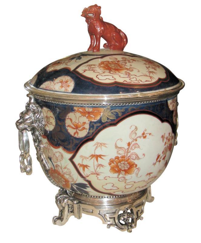 Pair Antique Chinese Imari Porcelain & Bronze Mounted Urns