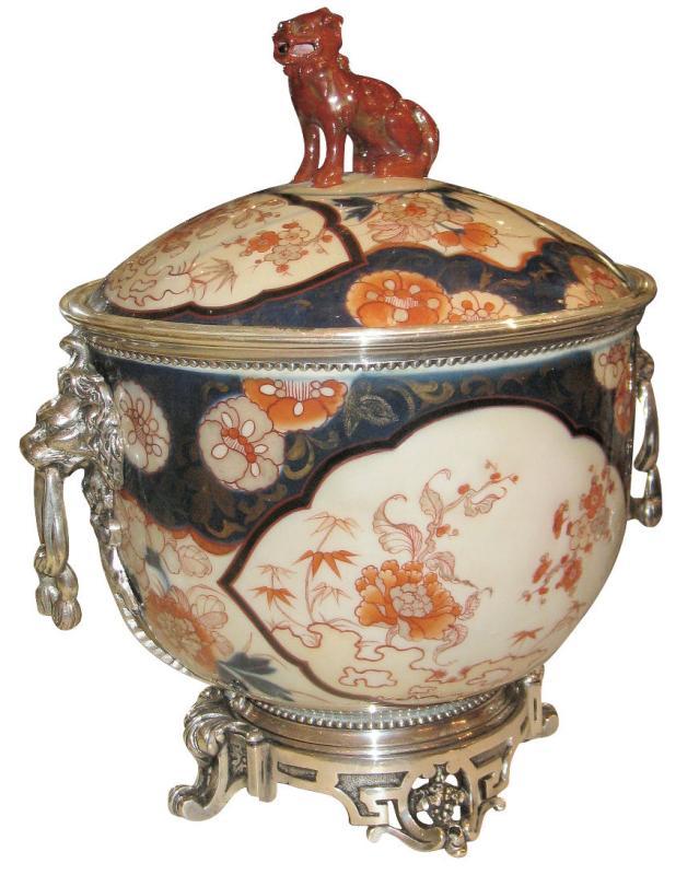 Pair Antique Chinese Imari Porcelain & Bronze Mounted Urns