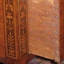 Antique Italian Neoclassical Chest of Drawers in Manner of Giuseppe Maggiolini