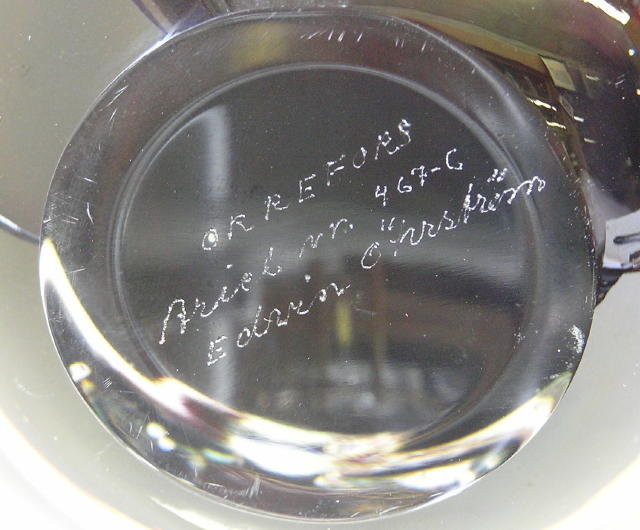 Ohrstrom Orrefors Girl and Dove Ariel Vase